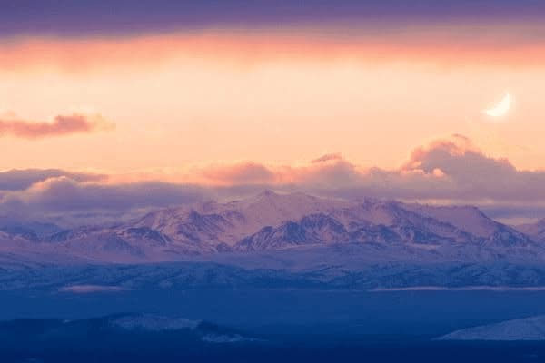喉咙发炎能引起什么症状，喉咙发炎能引起什么症状呢