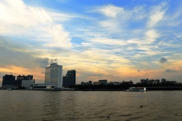 给犬吃什么钙片好，给犬吃什么钙片好呢