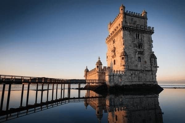 舌头肥厚白长疙瘩怎么回事，舌头肥厚白长疙瘩怎么回事儿