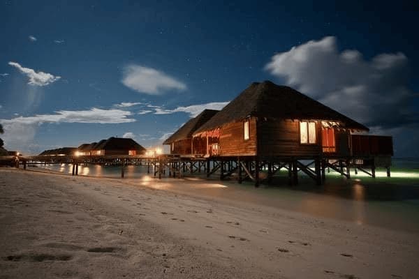 发烧会导致血压升高吗，感冒发烧会导致血压升高吗